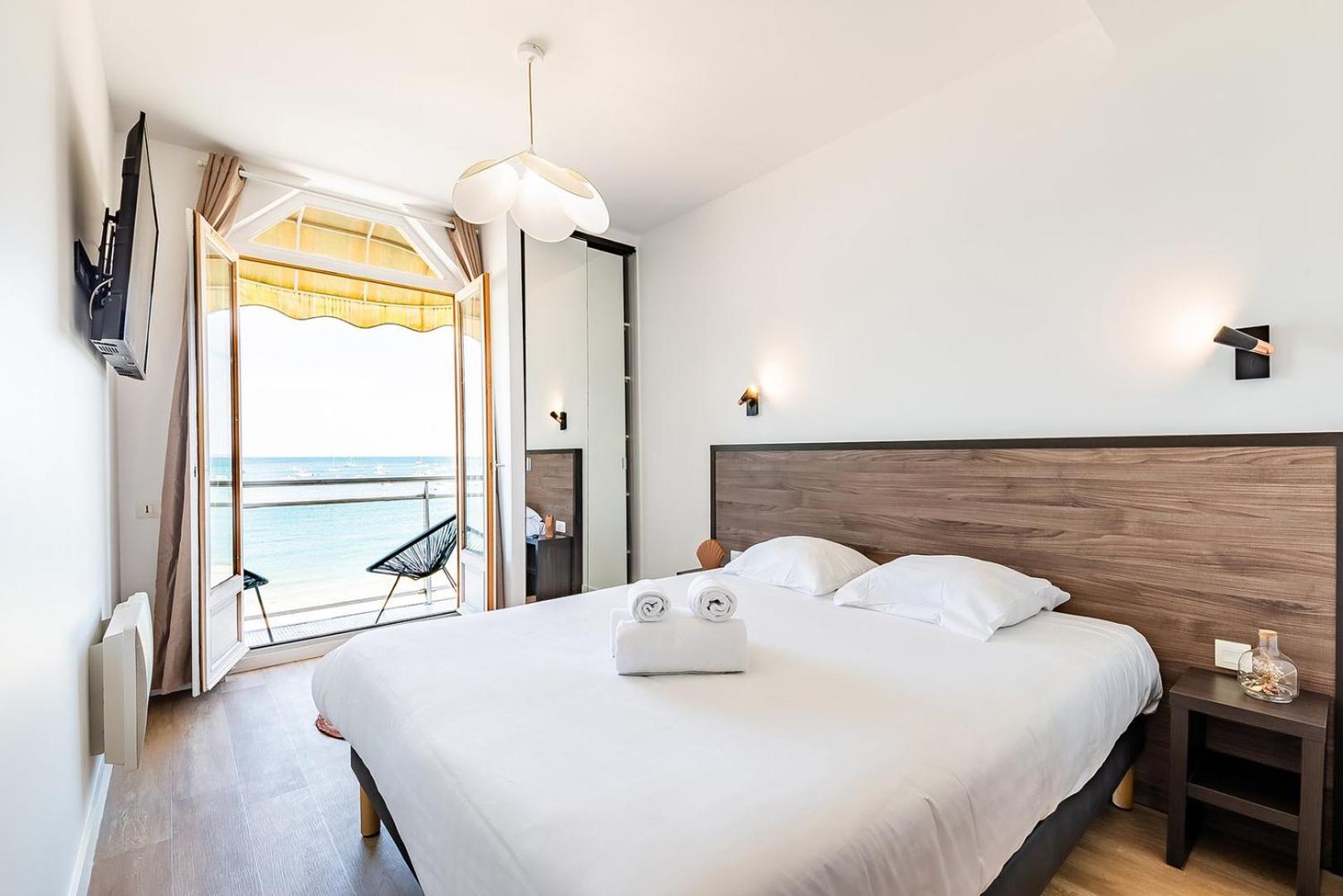 Les Pieds Dans L'Eau - Appartment 1 - Vue Mer Cancale Exteriér fotografie